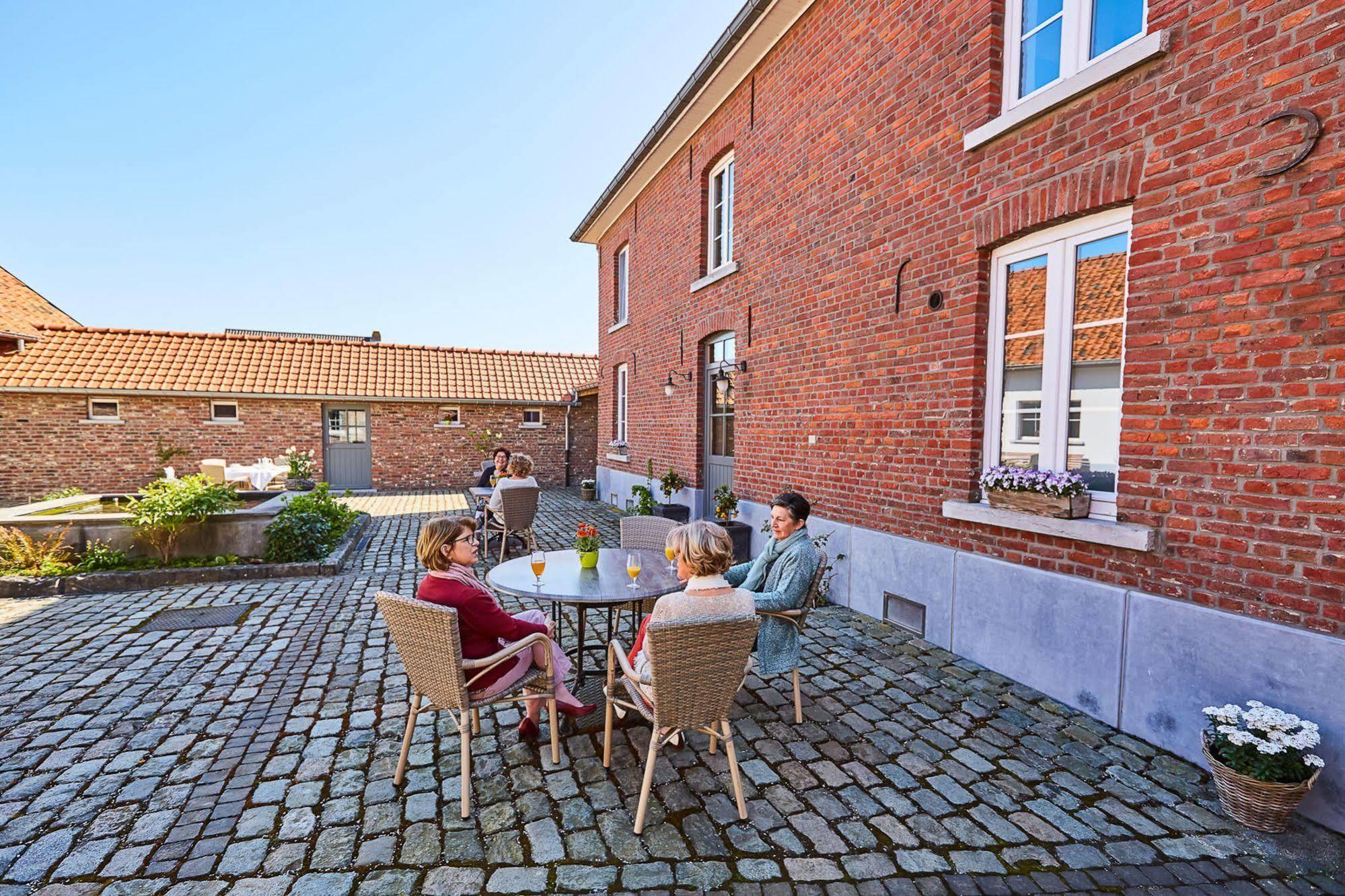 Wellness B&B De Zevenslaper Geetbets Exterior foto